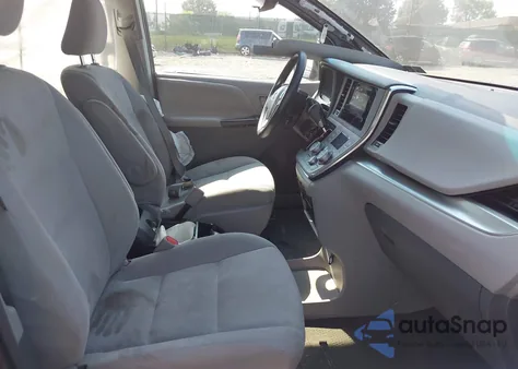 2015 Toyota Sienna L 7 Passenger from USA, damaged, VIN 5TDZK3DC1FS673621